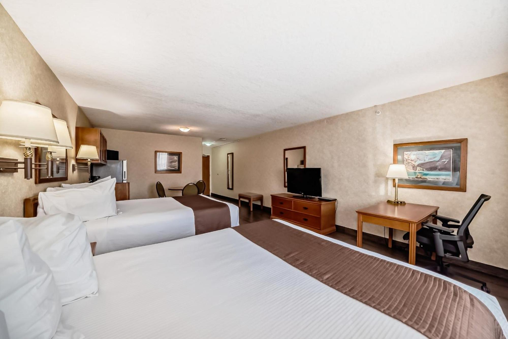 Stony Plain Inn & Suites Eksteriør billede