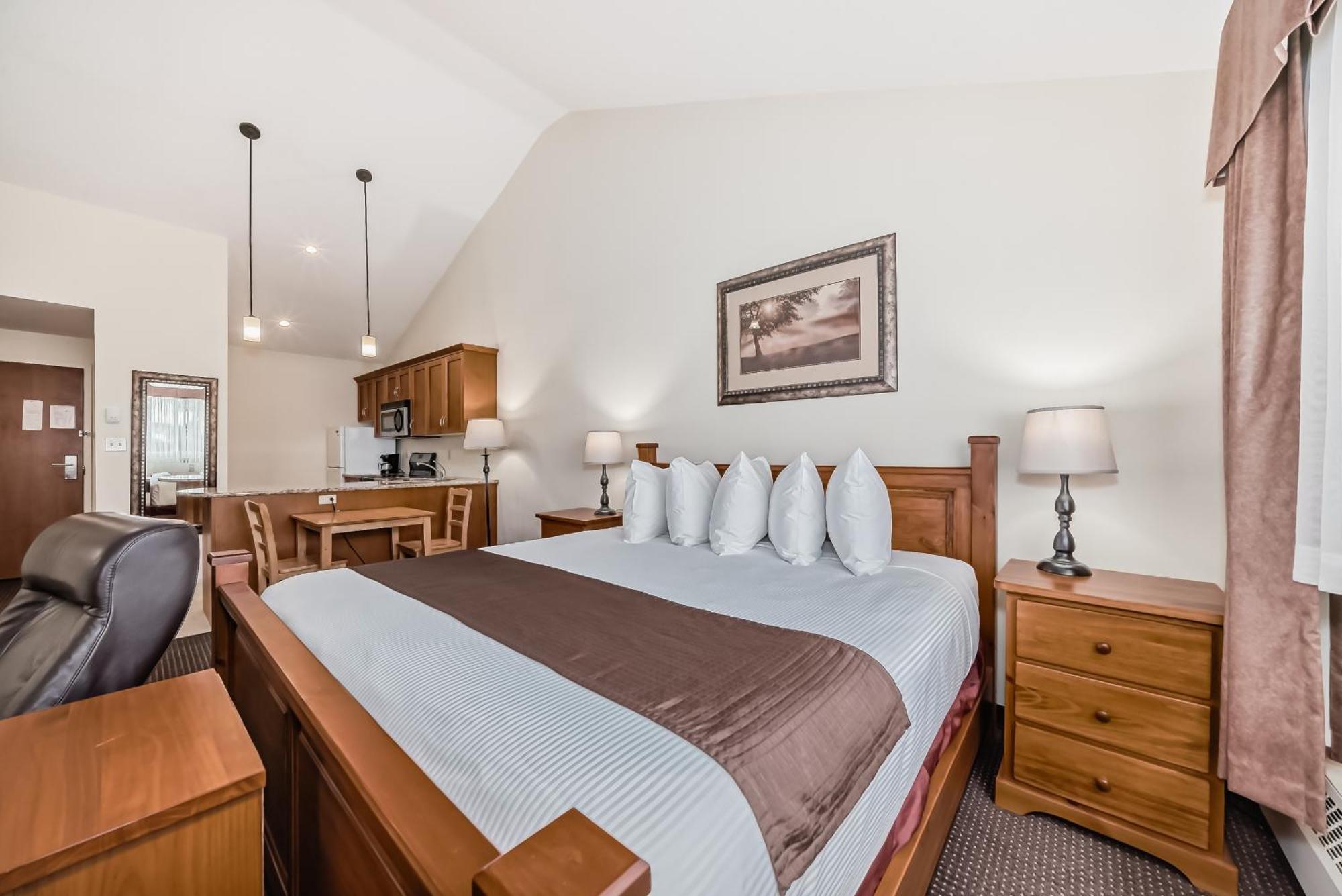 Stony Plain Inn & Suites Eksteriør billede